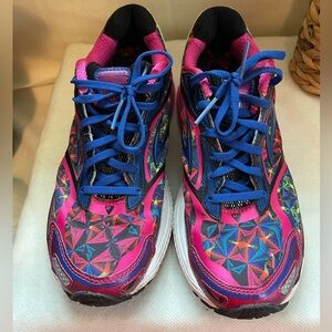 Women’s Brooks Ghost 7 Colorful Geometric Women's Sneakers